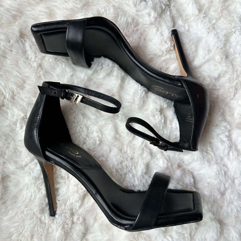 Pillow Walk Heels